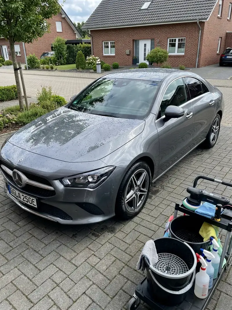 Aufbereiteter Mercedes vor der Leasingrückgabe